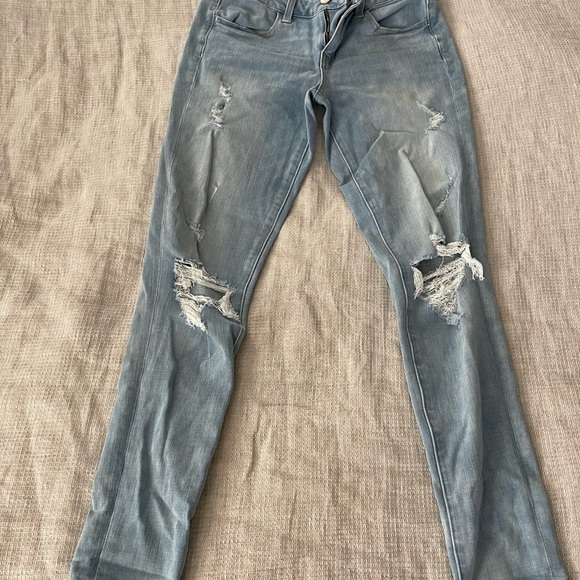 American Eagle Jeans - Picture 4 of 5